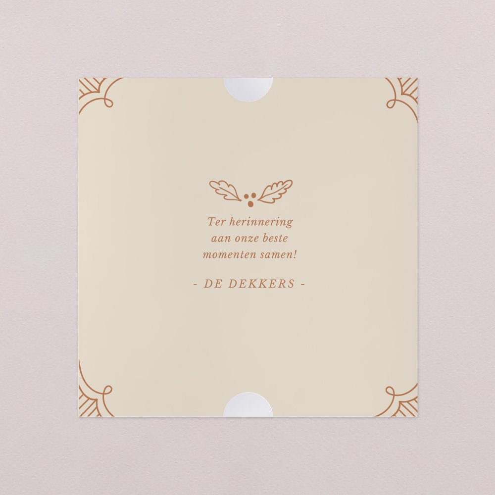 Ivoorkleurige vintage decoratie