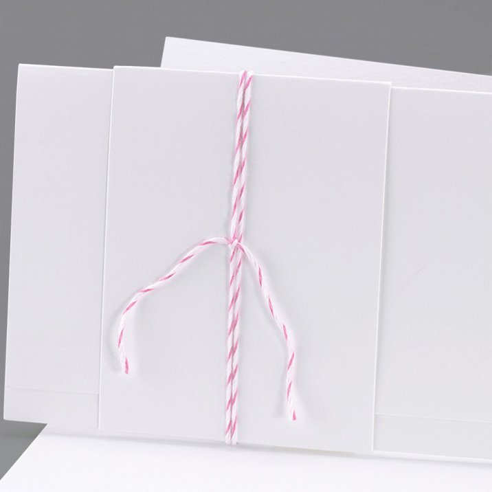 Baker Twine roze en wit 90 cm